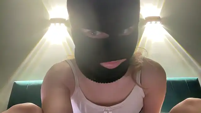 Snapshot of GraceCook_ chatting on 06/16/26, 12:16 GraceCook online show from 06/16/26, 12:16