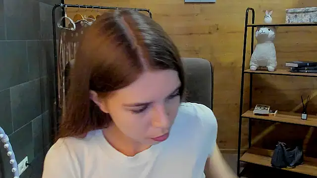 RuthhCox online show from 05/15/26, 01:20