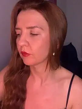 therealgingerr online show from 05/11/26, 04:25