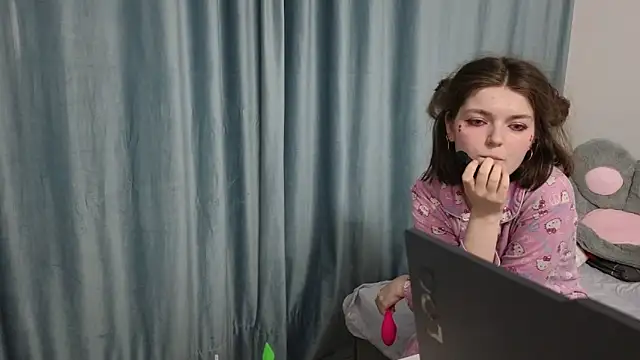 Annpopsy online show from 05/03/26, 06:55