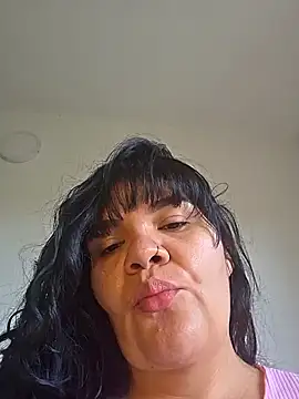 Snapshot of DiosaBelle chatting on 06/21/26, 08:47 DiosaBelle online show from 06/21/26, 08:47