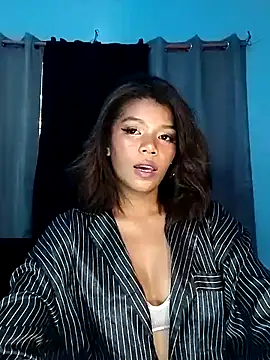 charlene pretty online show from 06/28/26, 09:43