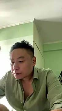 Snapshot of mrcake666 chatting on 07/19/26, 07:06 mrcake666 online show from 07/19/26, 07:06