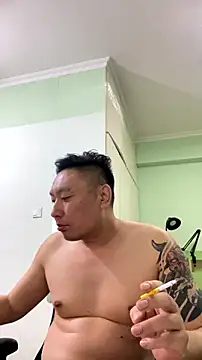 Snapshot of mrcake666 chatting on 07/18/26, 12:14 mrcake666 online show from 07/18/26, 12:14
