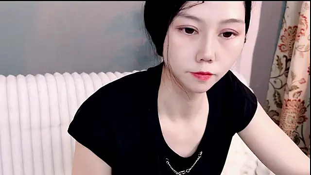 Lovelovelove698 online show from 05/05/26, 02:14