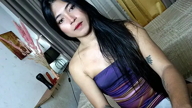 Ladymikaela online show from 05/05/26, 04:15