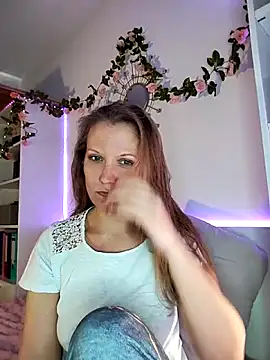Snapshot of Candy_Cougar chatting on 06/01/26, 06:46 Candy Cougar online show from 06/01/26, 06:46