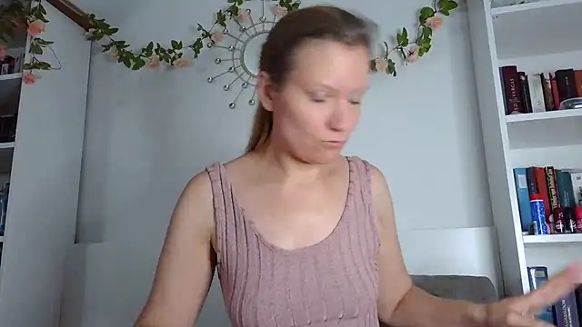 Candy Cougar online show from 07/26/26, 06:53
