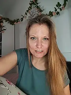 Candy Cougar online show from 07/15/26, 07:04