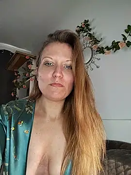 Candy Cougar online show from 07/12/26, 06:47
