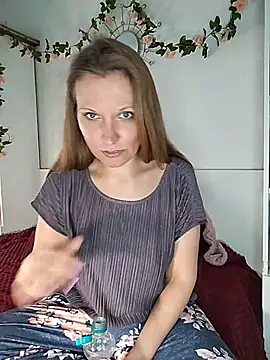 Candy Cougar online show from 05/05/26, 06:27