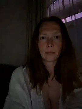 MillaSmileX online show from 05/29/26, 05:30