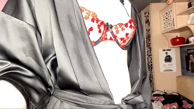 MonicaHolt online show from 05/11/26, 11:11