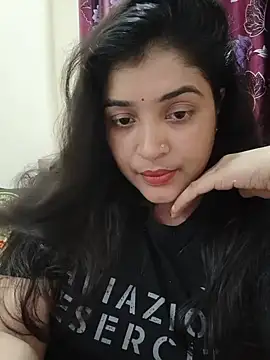 Snapshot of Joya-02 chatting on 05/21/26, 06:49 Joya-02 online show from 05/21/26, 06:49
