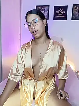 Raven stonee01 online show from 06/25/26, 01:25