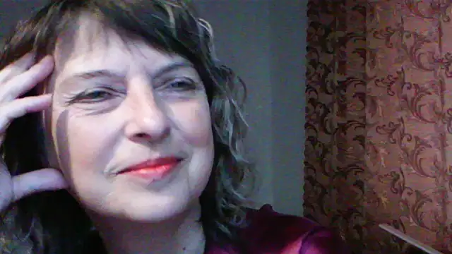 ElizabethGorden online show from 05/19/26, 03:46