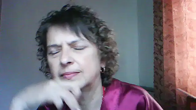 ElizabethGorden online show from 05/22/26, 05:49