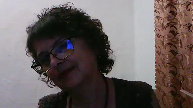 ElizabethGorden online show from 05/21/26, 05:43