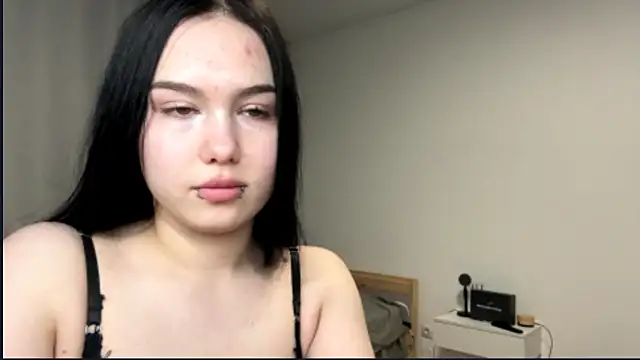 PlushPeep online show from 05/31/26, 06:09