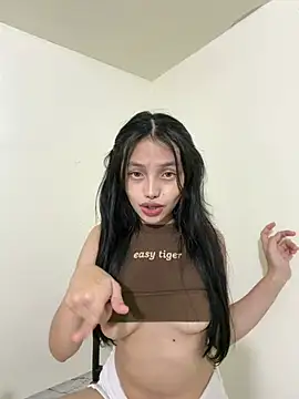 Tattiana12 online show from 06/05/26, 02:34
