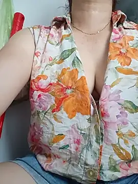 FlowerSexy95 online show from 06/21/26, 10:43