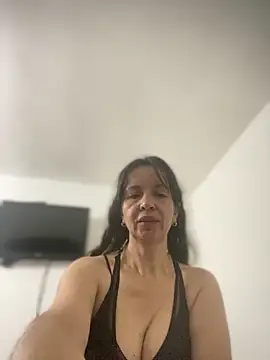 Soy Camila8 online show from 05/31/26, 10:21