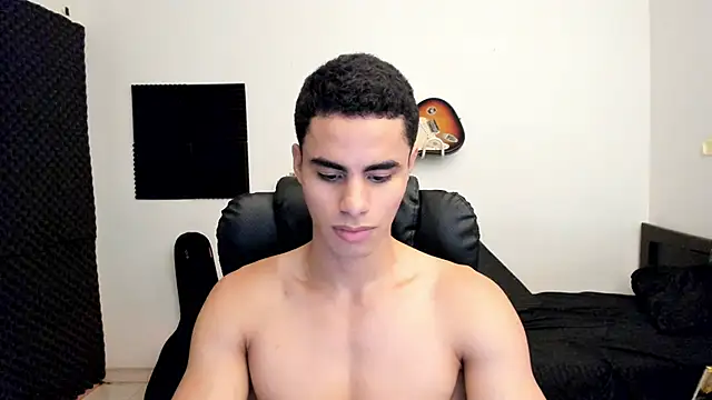 Snapshot of chicozen chatting on 06/02/26, 02:06 chicozen online show from 06/02/26, 02:06