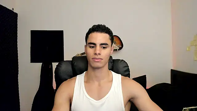 Snapshot of chicozen chatting on 06/09/26, 04:30 chicozen online show from 06/09/26, 04:30