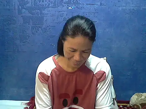 Snapshot of hotchilimom chatting on 10/12/25, 08:54 hotchilimom online show from 10/12/25, 08:54