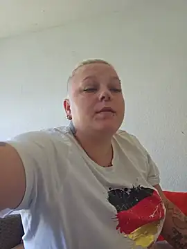 Lady Peggi online show from 06/14/26, 09:21