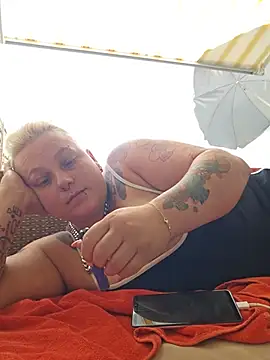 Lady Peggi online show from 07/14/26, 10:21