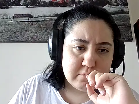 IsabellaJacobs online show from 05/08/26, 11:25