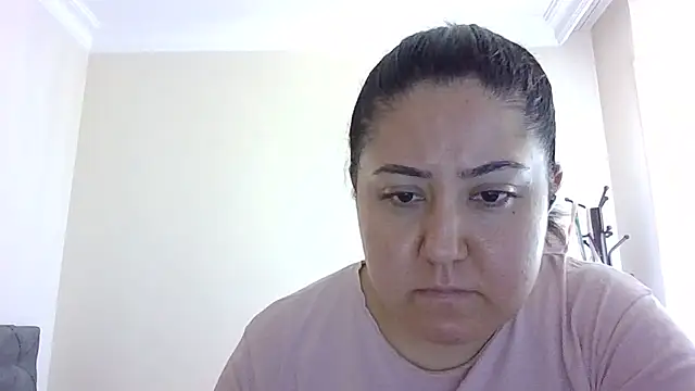 Snapshot of IsabellaJacobs chatting on 07/12/26, 04:57 IsabellaJacobs online show from 07/12/26, 04:57