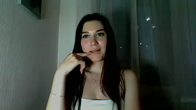 Katiee Foxi online show from 05/05/26, 06:44