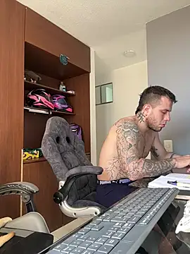 AlanyAnneSmith online show from 06/01/26, 01:44