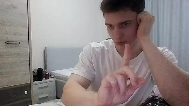 ArtemDL online show from 05/09/26, 04:43