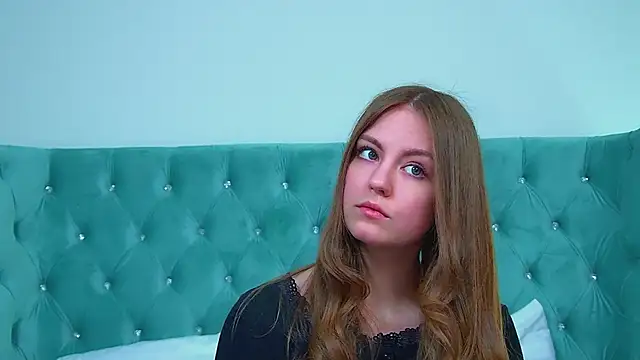Snapshot of SofiaSarvains chatting on 05/16/26, 06:12 SofiaSarvains online show from 05/16/26, 06:12
