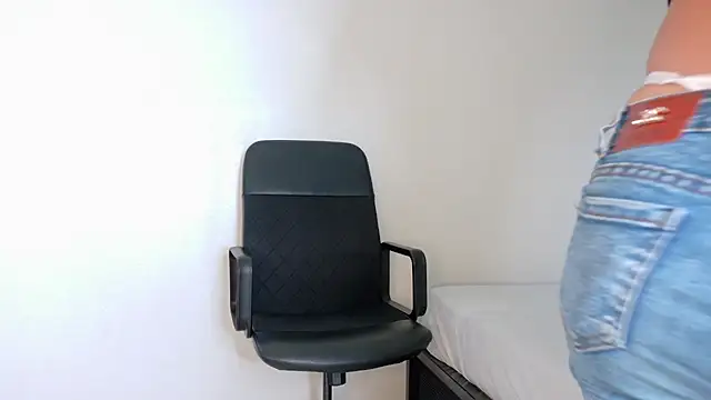 LexaDominant   online show from 06/02/26, 09:53