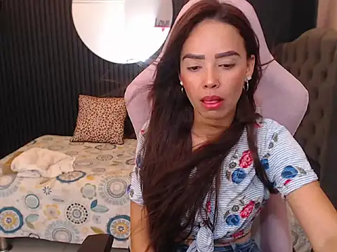 naomis 36 online show from 05/04/26, 07:06