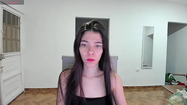 cutesofiaa online show from 06/25/26, 04:54
