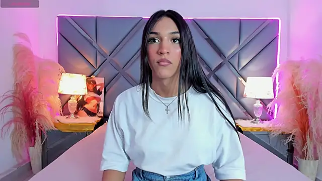 Snapshot of MadisonHerrera chatting on 05/21/26, 05:21 MadisonHerrera online show from 05/21/26, 05:21