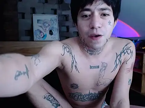 Tattooeddig online show from 05/06/26, 05:00