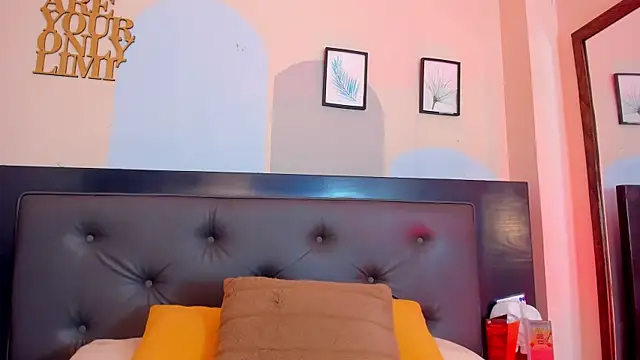 Boy Mathew online show from 06/18/26, 11:26
