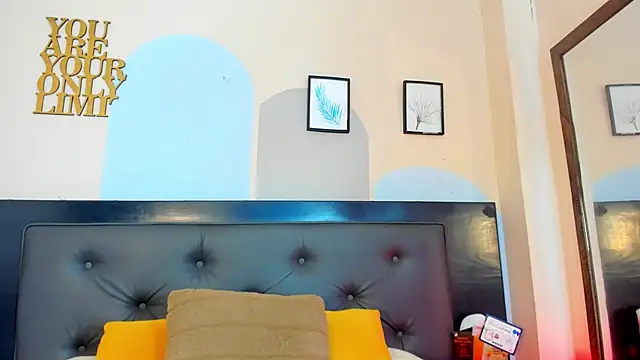 Boy Mathew online show from 05/05/26, 11:24
