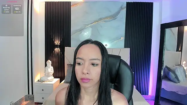 Selene-Diior online show from 07/17/26, 10:12