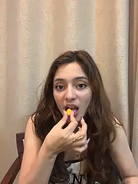 Lilywant online show from 05/10/26, 02:52