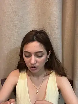Lilywant online show from 05/20/26, 03:31
