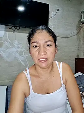Rosa1079 online show from 05/18/26, 03:17