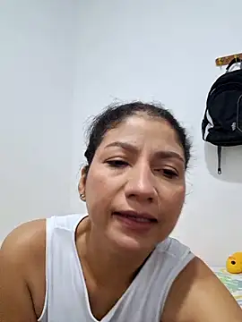 Rosa1079 online show from 05/20/26, 12:13
