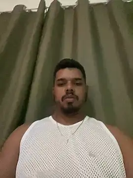 Snapshot of Falcaohot chatting on 05/07/26, 01:43 Falcaohot online show from 05/07/26, 01:43